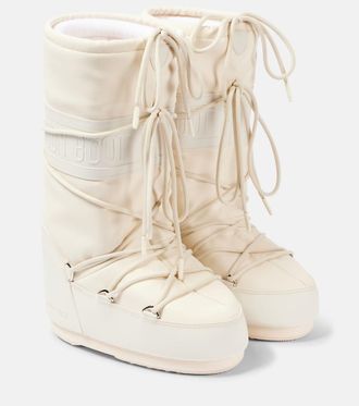 Moon Boot: White Boots now up to −40% | Stylight