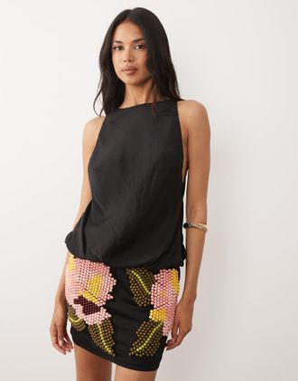 Asos Vestito corto nero con scollo a barchetta e gonna con perline