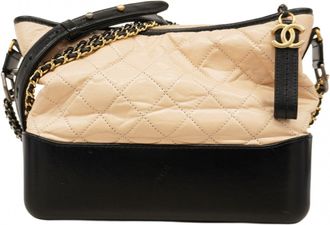 Chanel Leather Shoulder Bag (Pre-Owned)