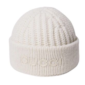 Gucci Logo-Patch Ribbed Beanie - Dames - Hoeden - Beige - S - Accessoires