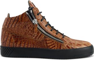 Giuseppe Zanotti Kriss