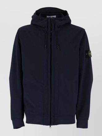 Stone Island hooded coat featuring ribbed cuffs design