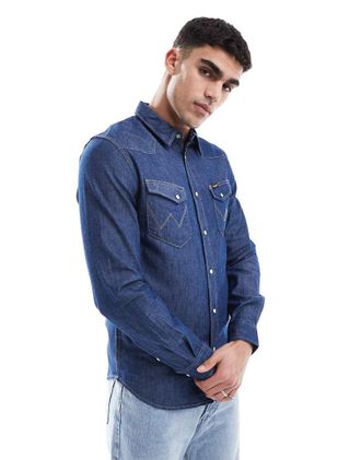 Wrangler western denim shirt in dark wash blue
