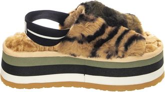 Steve Madden Platte Sandalen - Dames - Sandalen - Veelkleurig - 41 EU - Schoenen