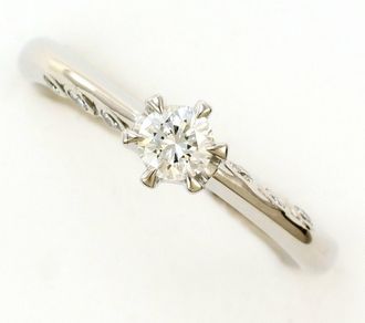 C&A Unbranded 900 Band Ring (Pre-Owned)