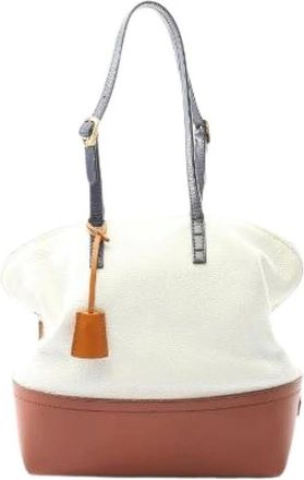 Fendi Pre-owned Handbags, female, White, Size: ONE SIZE Pre-owned Pequin Leather Shoulder Bag