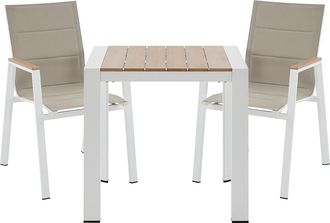 Vente-Unique Comedor de jard&iacute;n de aluminio: mesa L.80 cm y 2 sillones apilables - Natural claro y blanco - LIOUS de MYLIA