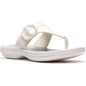 Clarks Breeze Cove Flip Flop in White Patent at Nordstrom Rack, Size 10
