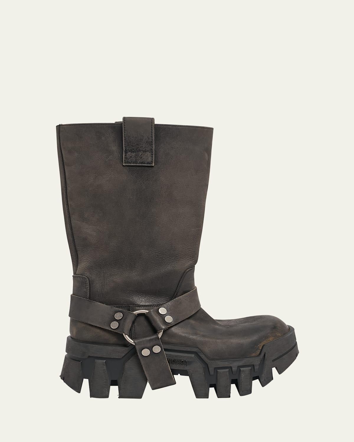 Balenciaga: Black Leather Boots now up to −56% | Stylight