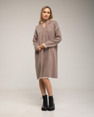 Tantra Loszittende gebreide jurk met biezen bij de zoom