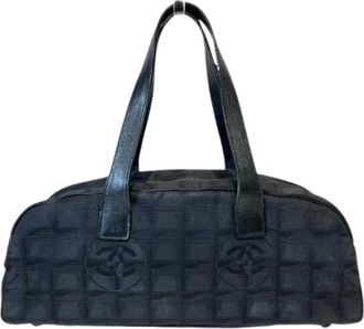 Chanel Pre-owned Handbags, female, Black, Size: ONE SIZE Pre-owned New Travel Line Nylon Boston Bag