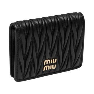 Miu Miu Accessoires, Dames, Zwart, ONE Size, Leer, Kleine Matelass&eacute; Nappa Leren Portemonnee