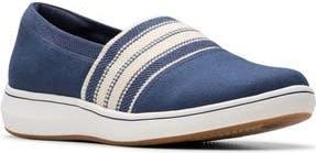 Clarks Breeze Sky Mist Slip-On Sneaker in Navy at Nordstrom Rack, Size 8.5
