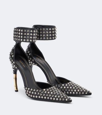 Gucci Salones Castello de sat&eacute;n adornados
