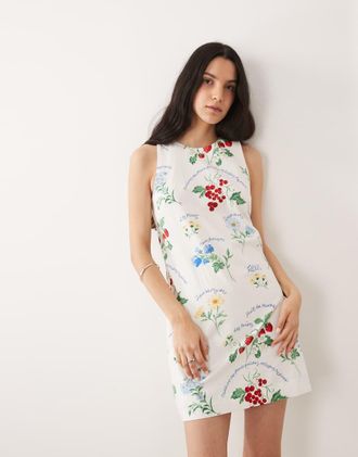 Nobody's Child Palermo - Vestito corto a trapezio senza maniche in misto lino bianco con stampa di frutta