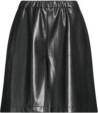 Liviana Conti BOTTOMWEAR - Shorts e bermuda su YOOX.COM