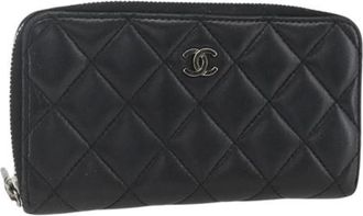 Chanel Pre-owned Wallets, female, Black, Size: ONE SIZE Pre-owned Leather Wallet