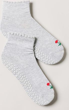 Pointe Studio Frilly Cherry Grip Ankle Socks