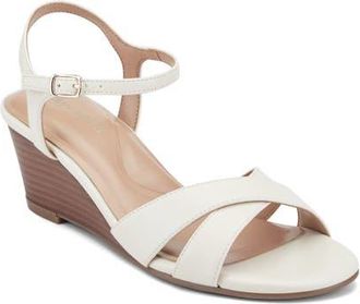 Easy Spirit Noya Wedge Sandal in Ivory at Nordstrom, Size 5.5