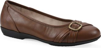White Mountain Calming Buckle Strap Flat in Whiskey/Burn/Smooth at Nordstrom Rack, Size 6.5