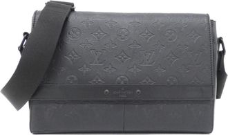 Louis Vuitton Monogram Shadow Black Leather Messenger Bag Shoulder Bag (Pre-Owned)