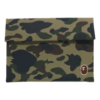 A Bathing Ape 1St Camo 15 Inch PC Case Green 1L30-190-023