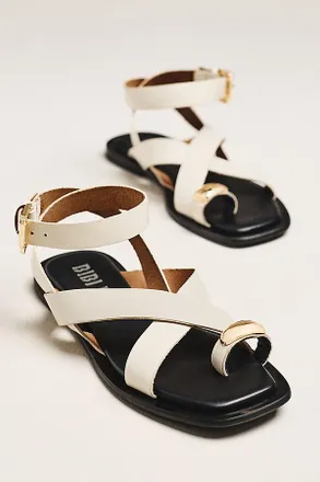 Bibi Lou Vaz Toe-Loop Sandals