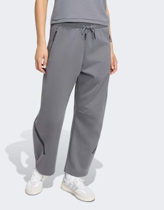 adidas Z.N.E. - Pantaloni con fondo aperto grigio cinque
