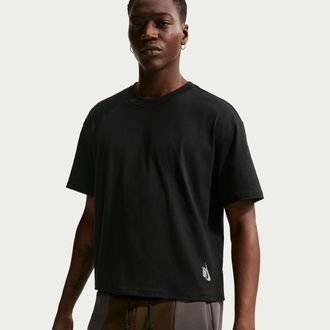 Nike Mens Nike Sportswear T-Shirt in Black | II3702-010