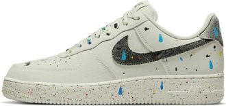 Nike Fitness, Heren, Beige, 40 EU, Air Force 1 07 LV8 Verfspatten
