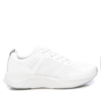 Xti Womens Comfort Walking Sneakers In White