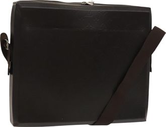 Louis Vuitton Steve Messenger Monogram Glace Leather Brown Leather Handbag (Pre-Owned)