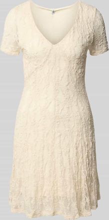 Only Slim Fit Minikleid aus Spitze Modell ALBINA in Ecru, Gr&ouml;&szlig;e XL