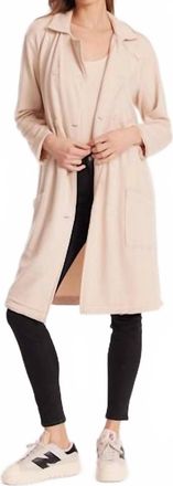 Mod-o-doc Double Breasted Trench Coat In Swiss Coffee