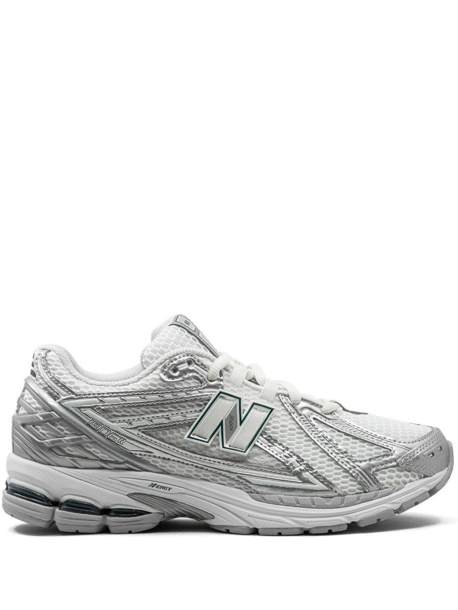New Balance ♥ 1000 Silver llic Black The New Balance 1000 Black Metallic Silver Releases in 2025