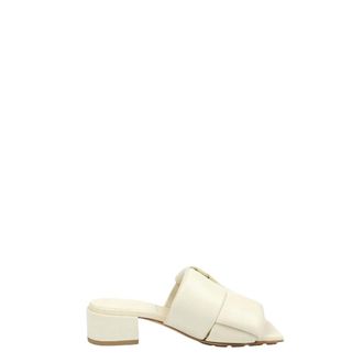 Bottega Veneta Patch Mule - Dames - Schoenen - Beige - Maat: 41 EU Leer