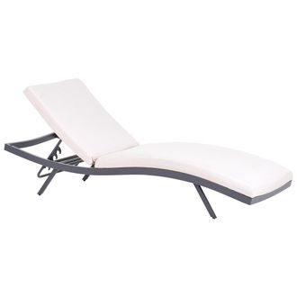 Beliani Tumbona De Jard&iacute;n Moderna Estructura De Aluminio Reclinable Y Acolchada Beige Claro Amelia