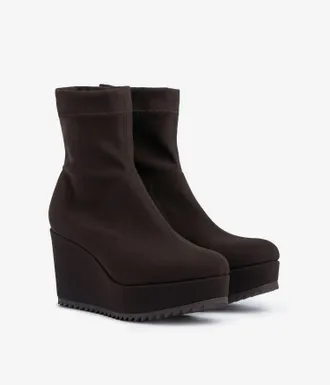 Pedro Garcia Wedge bootie in brown stretch microfiber | Urbana | Fall winter 2025