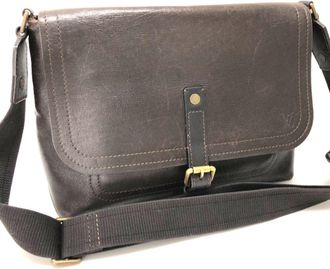Louis Vuitton Brown Utah Leather Messenger Bag Shoulder Bag (Pre-Owned)