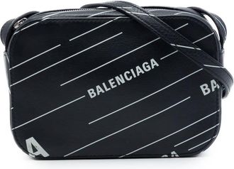 Balenciaga Pre-owned Balenciaga Leather Logo Print Everyday Camera Bag XS Ladies 8QKCD9ITG19MWMP7