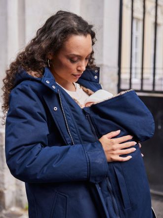 Envie de Fraise 2-in-1-Umstandsjacke / Tragejacke mit Leo-Kunstfellfutter ENVIE DE FRAISE marine