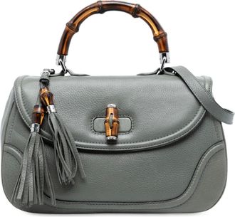 Gucci Borsa a tracolla grande in pelle di vitello zigrinata con manico in bamb&ugrave; 2016-2025 - Grigio