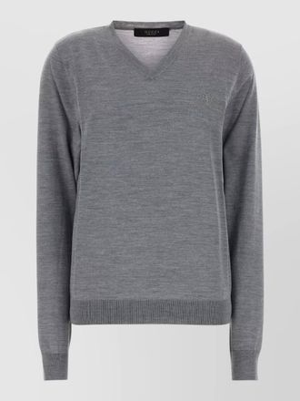 Gucci wool sweater v neckline ribbed cuffs hem