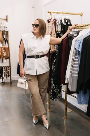Habitual Sleeveless Button Down Shirt In White