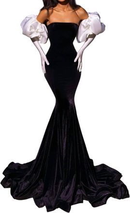 Portia & Scarlett Elegant Off-Shoulder Mermaid Gown In Black/white