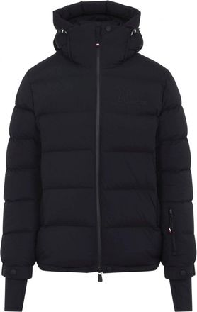 Moncler ISORNO JACKET Size: 4, colour: BLACK