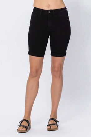 Judy Blue High Rise Cuffed Bermuda Shorts In Black
