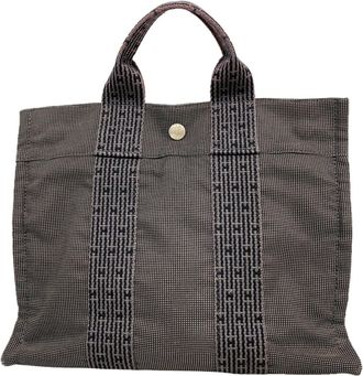 Herm&egrave;s Gray Nylon Tote Bag (Pre-Owned)