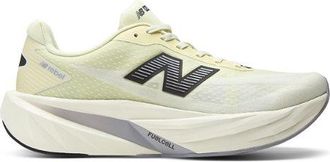 New Balance Hombre FuelCell Rebel v5 en Marr&oacute;n/Gris, Talla 42.5