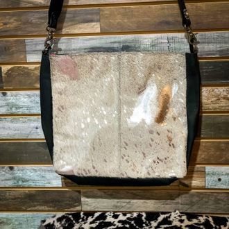 Ariat Womens Alice Crossbody Bag In Beige